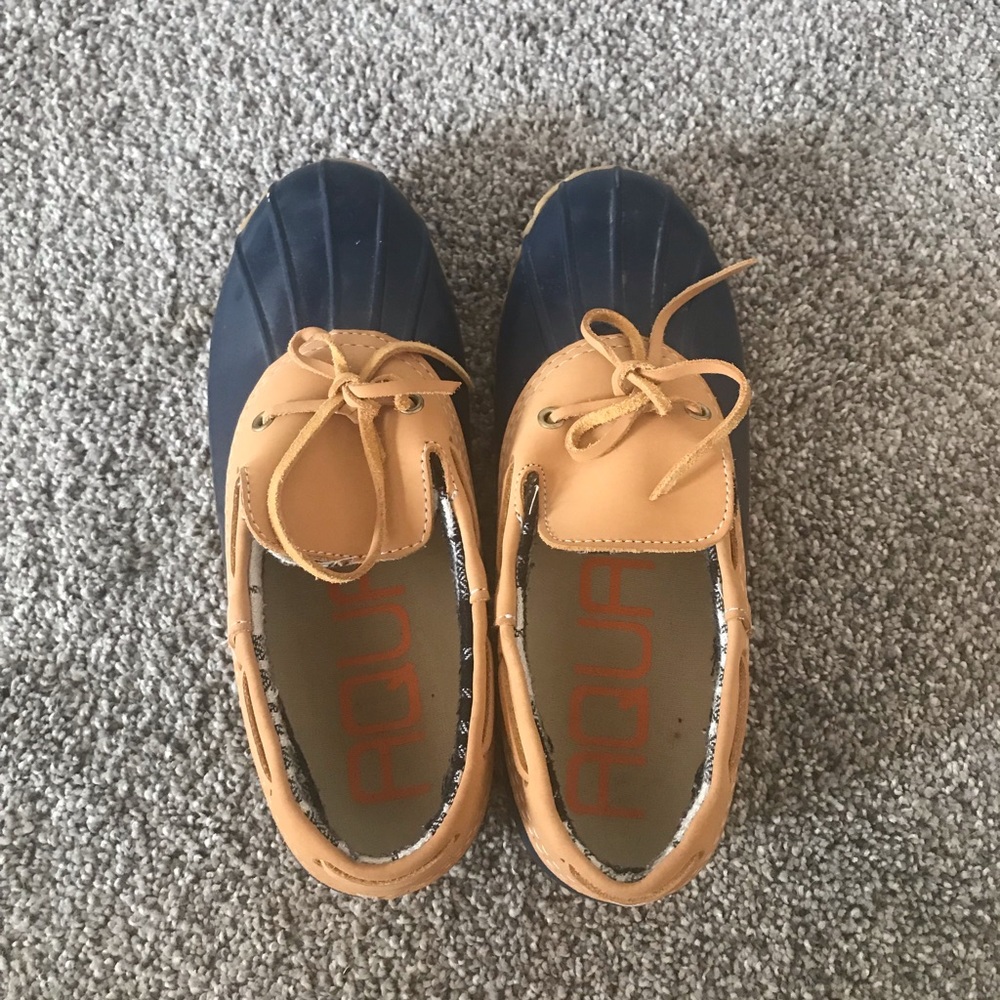 Duck booties, navy blue and waterproof